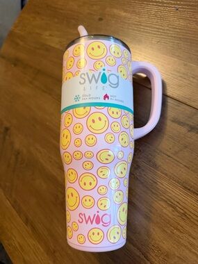 Swig Life Pink Smiley Stainless Travel Mug with Handle